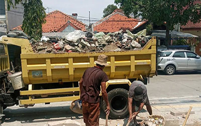 Jasa Pembuangan Sampah Jakarta